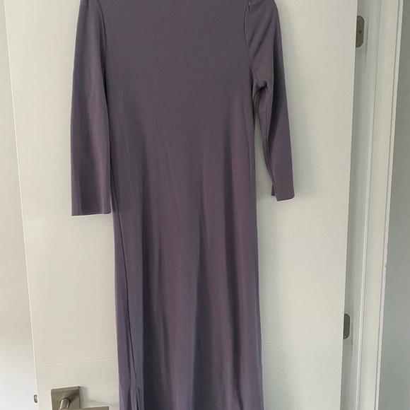 The Nines by Hatch maternity dress in mauve color in size medium - Picture 3 of 8